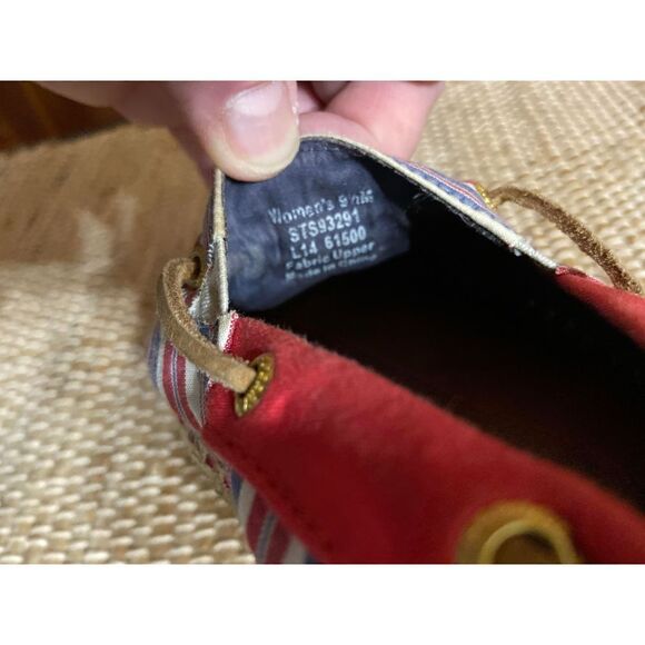 Sperry topsiders slide on flats - Picture 9 of 9